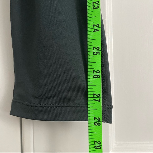 Nike Dri-Fit Run Fast Live Fearless Capri Legging - Picture 12 of 13